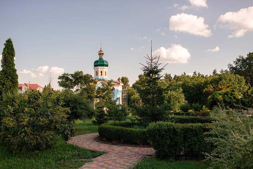 Vershnyk チェルカースィ エクステリア 写真